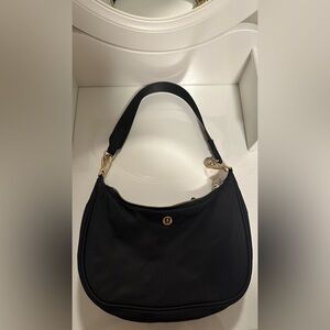 Lululemon City Essentials Shoulder Bag, 3L, Black & Gold